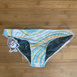 Jolyn Midl swim bottoms